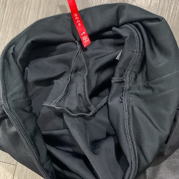 SPANXshape™ Faux Leather Black Leggings size L - Picture 4 of 13